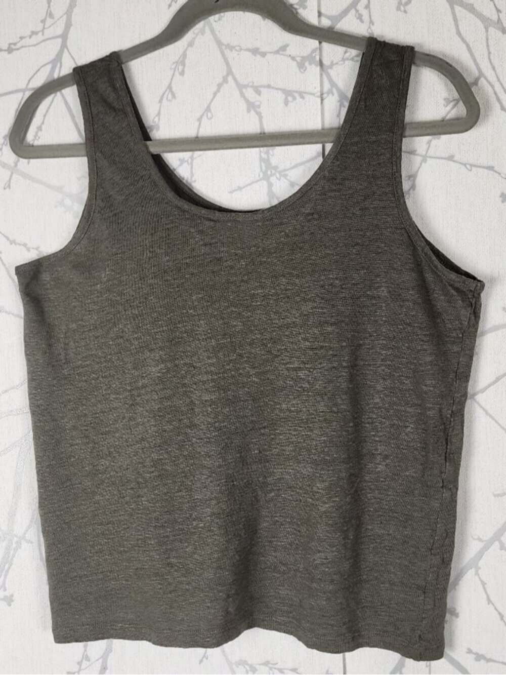 Frank & Oak Olive Green 100% Linen Round Neck Tank